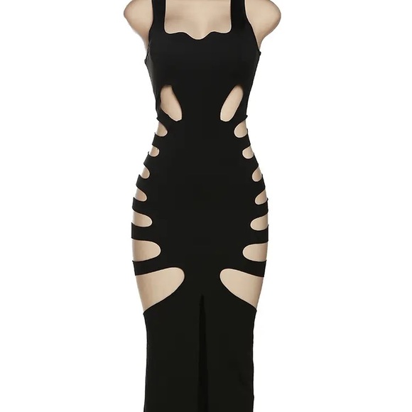 Dress - Picture 6 of 7